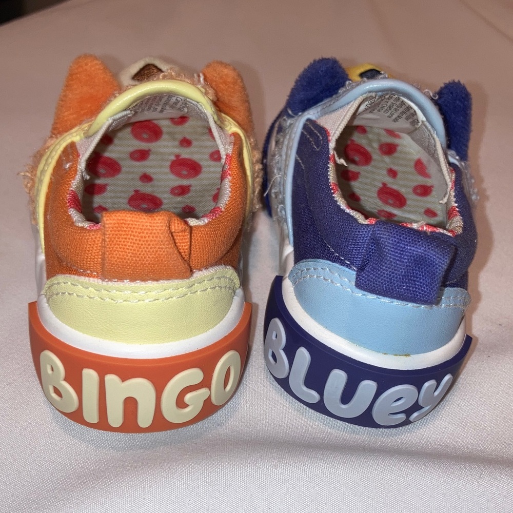 Toddler Bluey & Bingo Sneakers Kids Fuzzy Animal Face Slippers - Blue & Orange - Picture 3 of 8